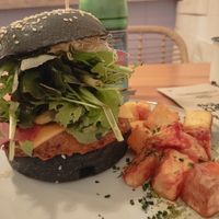  at Almalibre Acai Bar in Valencia