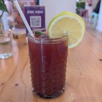 Red berries drink at Almalibre Acai Bar in Valencia