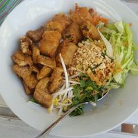 vegan noodle salad  at Tata Restaurant in Vienna