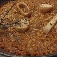 Paella con vieira y calamares plant based (era como una especie de seta creo) at Teresa Carles in Lleida