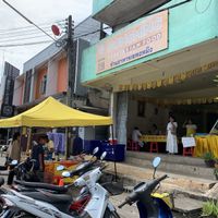 Outside at Hongming Vegetarian Food in Krabi