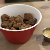 Popcorn chicken with “honey” mustard  at Seitan Urban Bistro in Lima