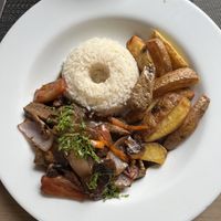   at Seitan Urban Bistro in Lima