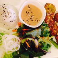 veggie balls with peanut dip at Zen House in Berlin