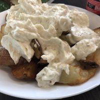 Patatas gajo #Veganuary at La Alpargata in Madrid