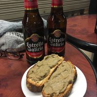 tapa at La Alpargata in Madrid