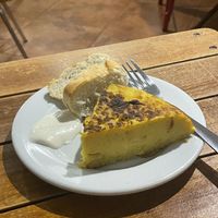 Tortilla de papas  at La Alpargata in Madrid