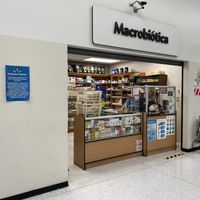 Storefront at Macrobiotica Farmanatura in Escazu