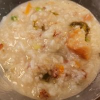 If you crave something warm and comforting, this is it.
Cantonese porridge done right with all the ingredients, more than you can find elsewhere.  at Shi Song Vegetarian 实颂素食 in West Singapore