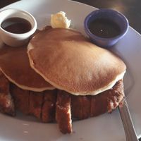 Pancakes & chicken at Green Leaves in Los Angeles