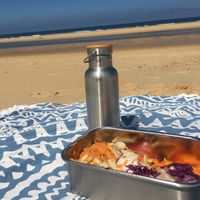 Lunchbox à la plage  at Vegan Surf Camp in Moliets