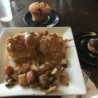 vegan biz-kits and gravy, vegan blueberry muffin and vegan pumpkin spice power bomb at Elemental Coffee in Oklahoma City