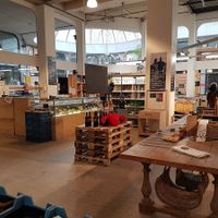 overview shop at BE O Versmarkt in Ghent