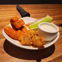 Vegan wings at Yard House in Indianapolis