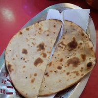 Tandoori roti at Otsal - 옷살 in Seoul