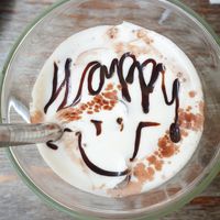 So happy ☺️ at LN Fortunate Coffee in Hong Kong Island