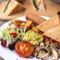 Breakfast at LN Fortunate Coffee in Hong Kong Island