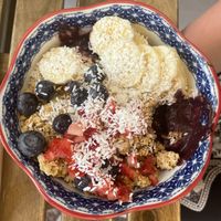 Classic acai bowl at Under the Mango Tree in Miami Beach