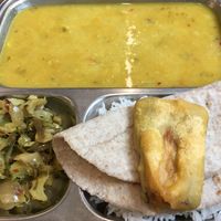 Lunch set  at Thenga Cafe in London