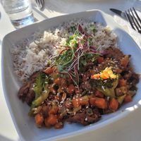 Général tao at La Vie La Vie Comptoir Sante in Saint-hyacinthe