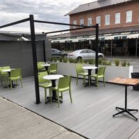 Patio at La Vie La Vie Comptoir Sante in Saint-hyacinthe