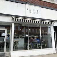 Outside at La Vie La Vie Comptoir Sante in Saint-hyacinthe