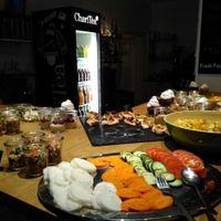 vegan brunch buffet at Zwei und Zwanzig in Geisenheim