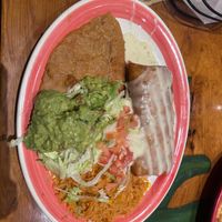  at Cocina de Carlos in Perrysburg