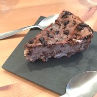 Chocolate chip tofu cake at B12 in Toulouse