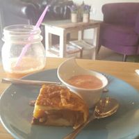 homemade apple pie and icecreamr at Eco Eco in Tenerife