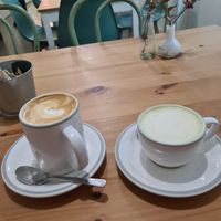 Café latte and matcha at Ofelia Bakery in Sevilla