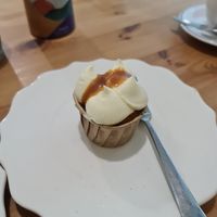 🧂 caramel  🧁 at Ofelia Bakery in Sevilla