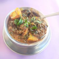 Sag Aloo a vegan classic at Dayana in Gran Canaria