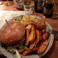 It's burger time 🍔 🍔 🍔  #Veganuary at Steffenhagen in Dresden