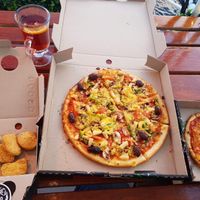Vegan nuggets (quorn), vegan pride pizza and garlic pizza at Hell Pizza in Queenstown