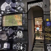 Töfu representar.  at Salad Days in Sao Paulo