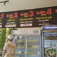 select your ingredients  at Healthy Farm - Tran Hung Dao District 1 in Ho Chi Minh City