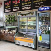 Build your own noodle bowl at Healthy Farm - Tran Hung Dao District 1 in Ho Chi Minh City