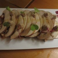 Mushroom and smoked tofu tapas at El Maderal in Barcelona