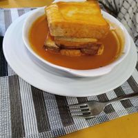 Francesinha Vegan at Escondidinho in Mafra