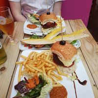 V BLT burgers with garlic bread to share at Voltaire in Bangor