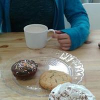 Confetti cookie, hot chocolate w/ almond milk, chai tea w/ almond milk and some other donutty thing  at Little Jo Berry's in Ottawa