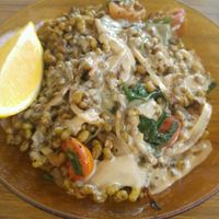 מאש בטחינה גולמית at Puaa Cafe  in Tel Aviv