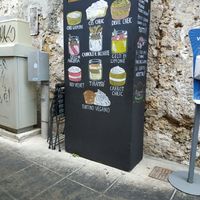 C'è anche un tortino vegano a base di pera at FUD in Palermo