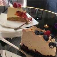 Mango tort najlepszy! at Bez Jaj in Poznan