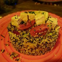 Timbal de quinoa, aguacate, tomàquet i tofu at La Tabla De Sitges in Sitges
