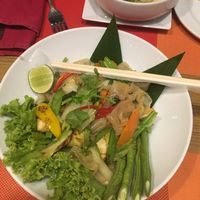 Fried noodles Tom Yum at Piccolo Thai Food & Wine in Isola Del Giglio