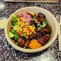 I created my own bowl and ordered double white sweet potato. Yummy 😋 at CAVA in Washington