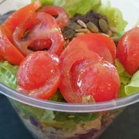 vegan salad with quinoa, tofu and vegetables at Green by Laurence in Annecy