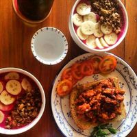 dragon fruit bowls and tempeh scramble at Simple Things in Kampot